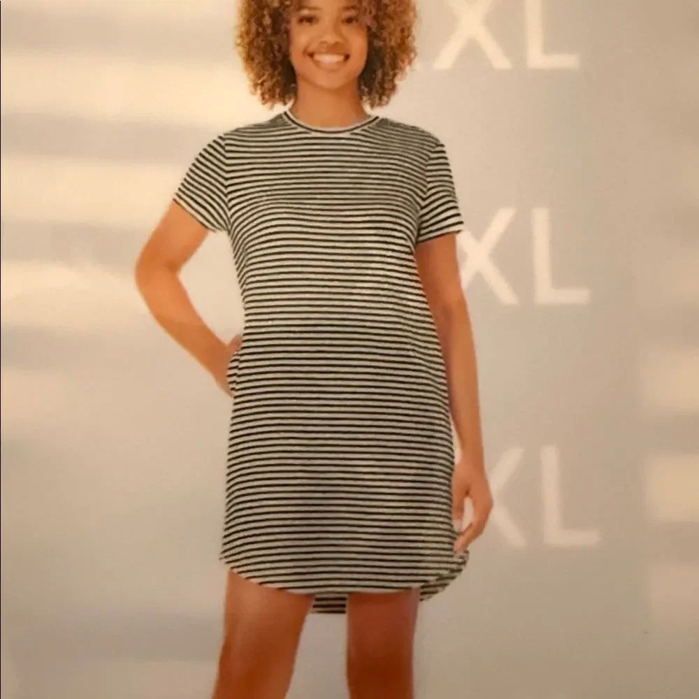 Chic Striped Midi Dress